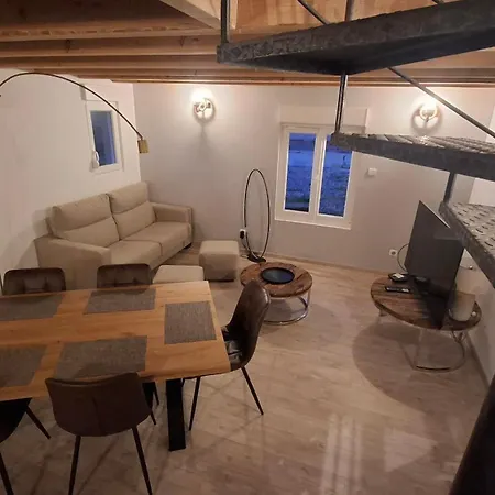 Holiday home Nid Douillet Des Forges - Maison 2 Chambres, Jardin & Parking Gratuit Plombieres-les-Bains