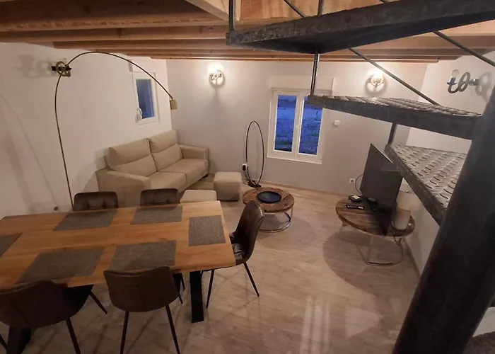 Дом отдыха Nid Douillet Des Forges - Maison 2 Chambres, Jardin & Parking Gratuit Пломбьер-ле-Бен