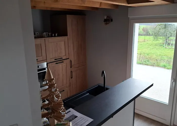 Nid Douillet Des Forges - Maison 2 Chambres, Jardin & Parking Gratuit *